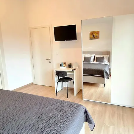 Βίλα Dali Pomer *